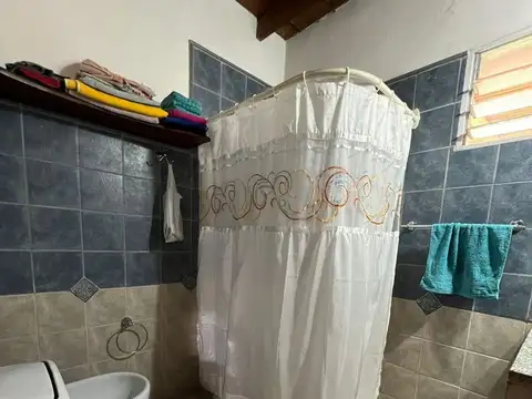 CASA VENTA 3 AMB  SAKURA CON PILETA /QUINCHO/COCHE