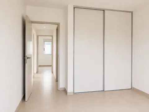Casa 3 ambientes con 1 baño