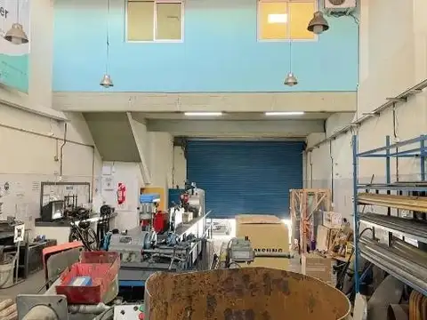 Depósito en venta - 333Mts2 - Villa Crespo