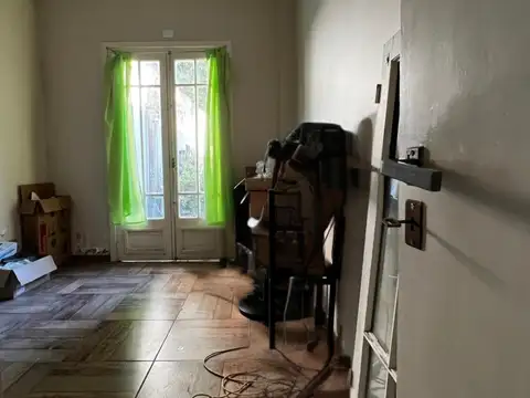 Depto Tipo Casa 4 ambientes con 3 baños