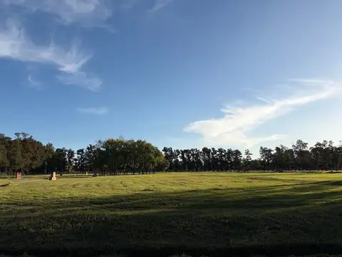 Terreno en Venta en La Lonja, USD 125.000