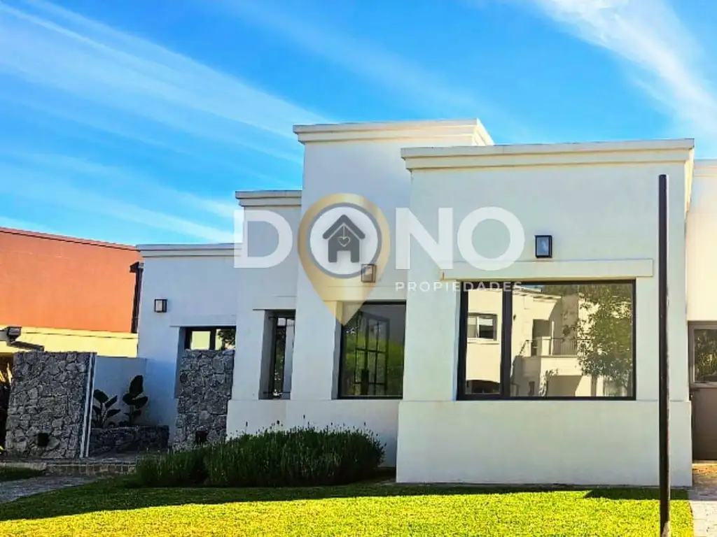 Casa en Venta con cochera