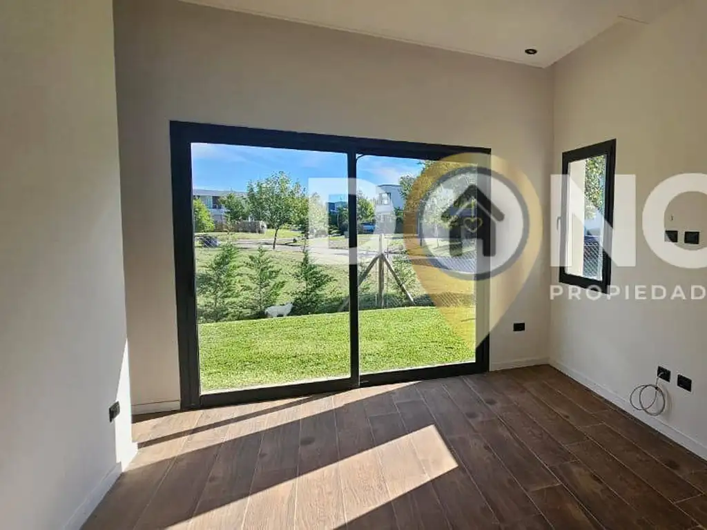 Casa - Venta - Argentina, Berazategui - Foto 16