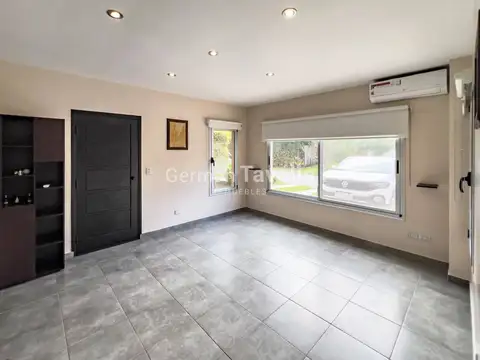 Casa 5 ambientes con 3 baños