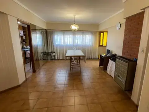 Departamento Tres Ambientes Con Cochera Centro Mar Del Plata