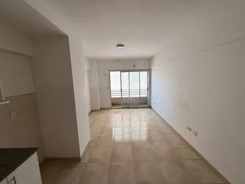 Departamento en Alquiler en Berazategui, $ 500.000