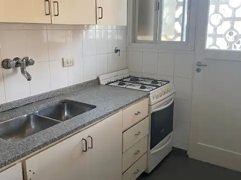 VENTA 3 AMBIENTES  BAJAS EXPENSAS  APTO CREDITO