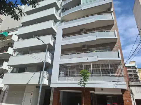 Amoblado y Equipado. Incluye Servicios