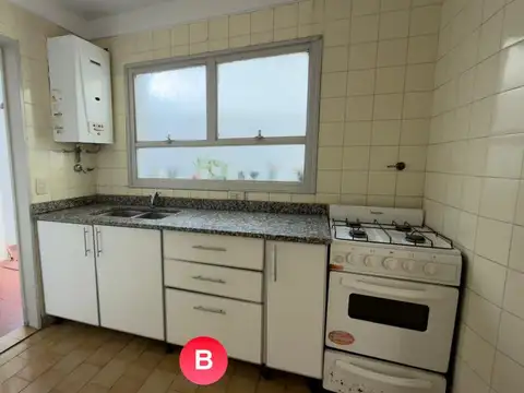 Departamento en Alquiler con 1 cocheras