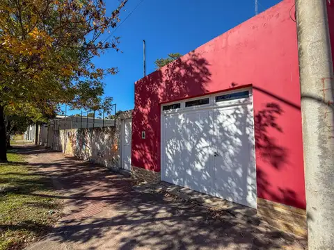 Casa en Venta en Barrio Italia, USD 180.000