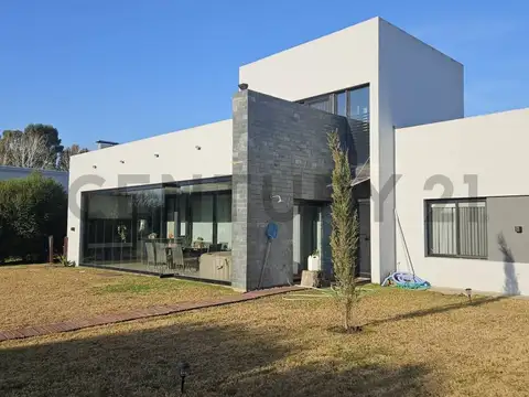 Casa en Venta en Principado Ciudad Nautica, USD 380.000