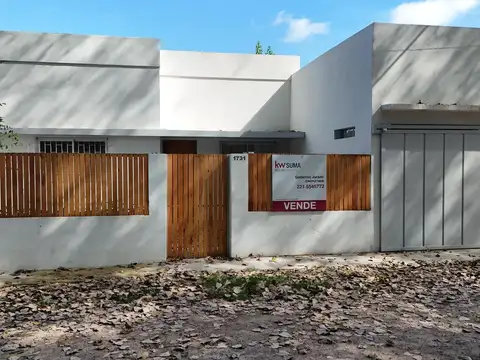 Casa en venta en City Bell.