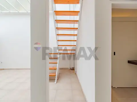 Depto Tipo Casa 4 ambientes con 2 baños