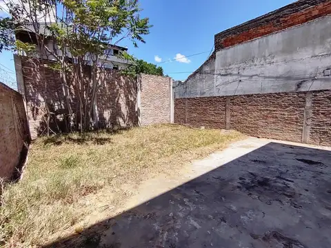 Depto Tipo Casa 4 ambientes con 2 baños