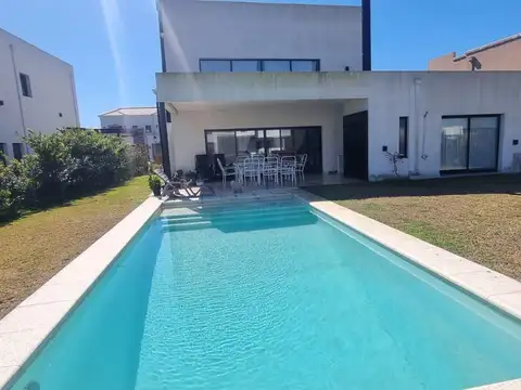 Casa en Alquiler Temporal de 3 dormitorios