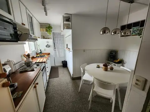 Alquiler departamento 5 ambientes con cochera en Saavedra