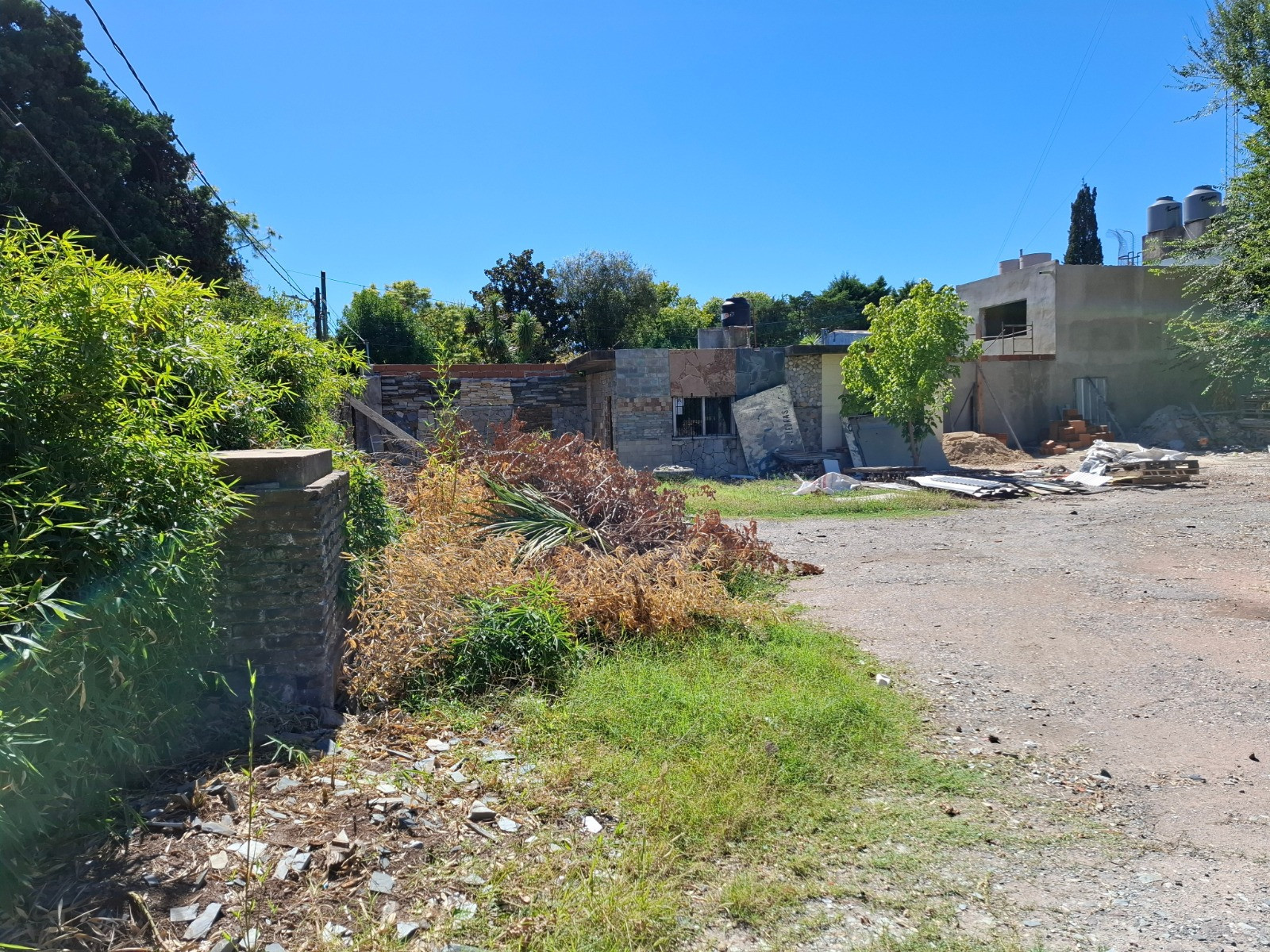 Terreno en Venta, FOS 6