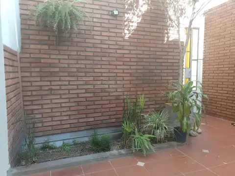 Avenida Alberdi 1000