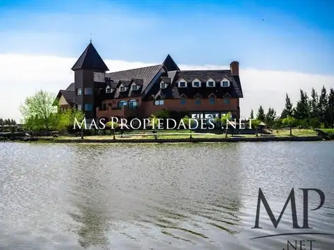 Venta Terreno / Lote a la Laguna en El Principado