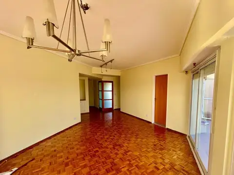 Departamento en Alquiler con 1 cocheras