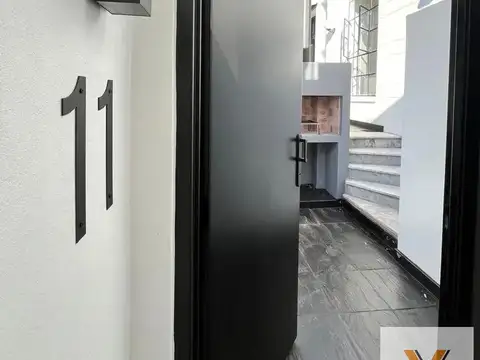 Depto Tipo Casa en Alquiler al Este