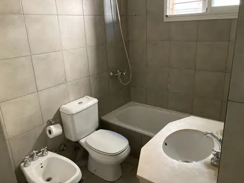 Muy lindo departamento en zona tranquila en Victoria