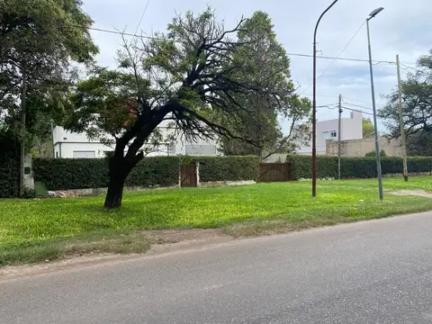 Calle 508 e/ 21y 22