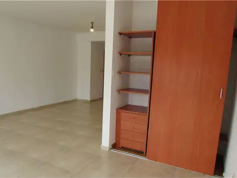 Departamento en Venta con 1 cochera