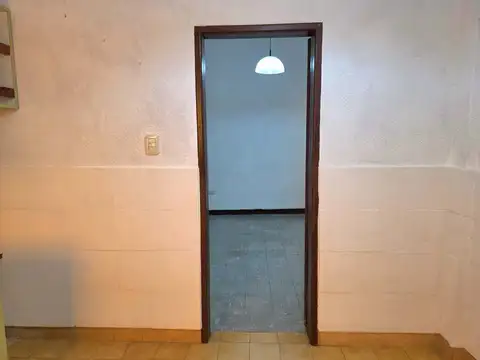 Depto Tipo Casa en Venta en Castelar, USD 30.000