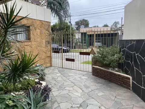 Casa en Venta en Villa Ballester, USD 140.000