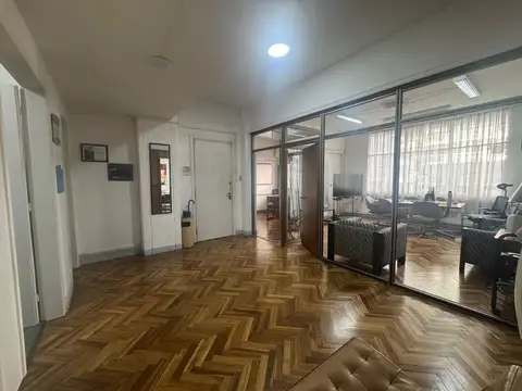 Venta Apartamento en venta cordón 187 m2