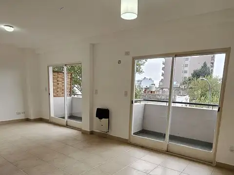 Excelente departamento monoambiente 1 ambiente con cocina integrada y 2 balcones