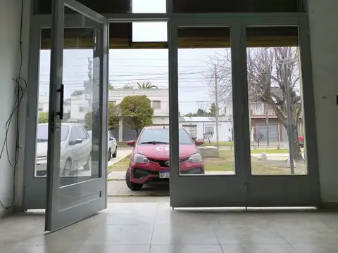 Local en Alquiler en Berazategui, $ 1.000.000