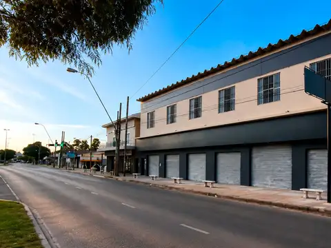EDIFICIO EN BLOCK SOBRE RUTA 197 Y AV. OLIVOS.