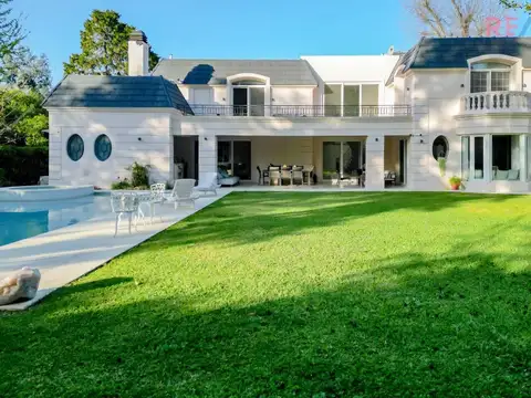 Casa en Venta en Highland Park Country Club, USD 1.299.000