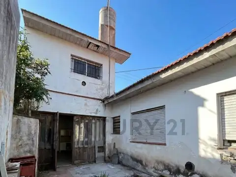 VENTA DE CASA 4 AMBIENTES EN BARRIO PERALTA RAMOS