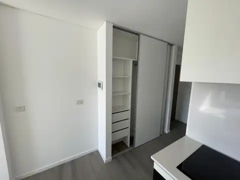 Departamento en Venta en Chacarita, USD 109.000