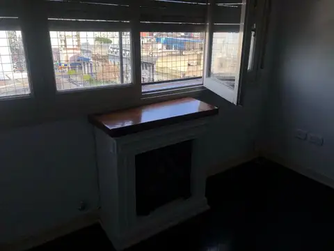 Departamento en Alquiler de 4 ambientes