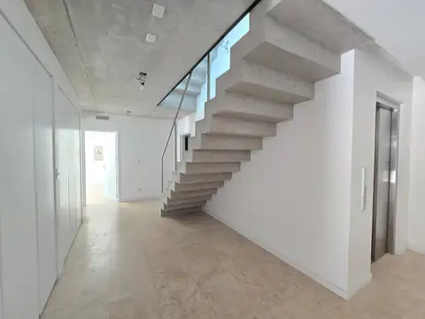 Departamento en Venta al Este