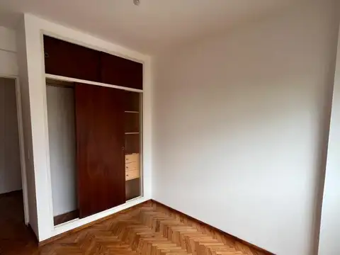SAN MARTIN VENTA 3 AMB SEMIPISO C/BALCON NUEVO PRECIO