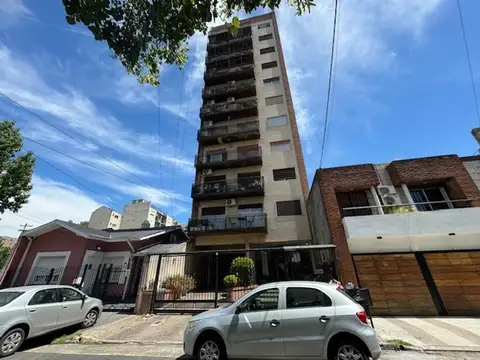 SAN MARTIN VENTA 3 AMB SEMIPISO C/BALCON NUEVO PRECIO