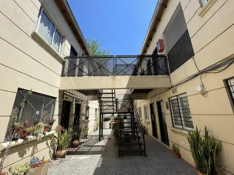 PH VENTA 2 AMBIENTES BAJAS EXPENSAS APTO CREDITO REMEDIOS DE ESCALADA