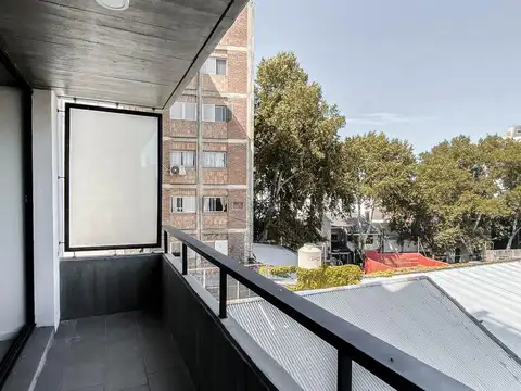 En venta dúplex de un dormitorio sobre Av. Francia
