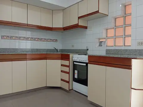 Departamento en Alquiler de 3 ambientes