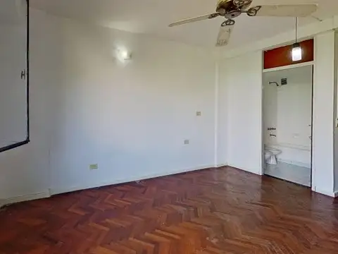 pavon 1281 piso 4 Deparatmento D , Piso 4