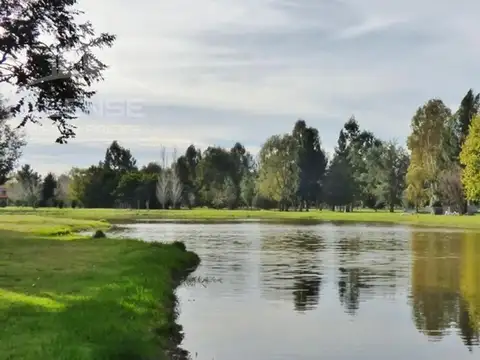 Lote 1327 m2 interno etapa 1 en venta - Club Miralagos