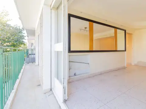Departamento en Venta al Noreste