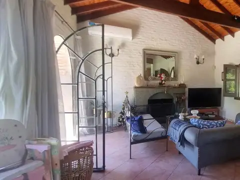 VENTA CASA 5 AMBIENTES EN CLUB DE CAMPO EL MORO
