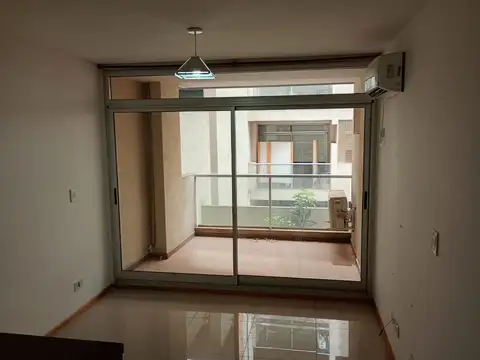 Francisco Acuña De Figueroa al 1300