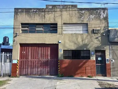 Alquiler de Galpón Industrial de 360 m² en San Martín